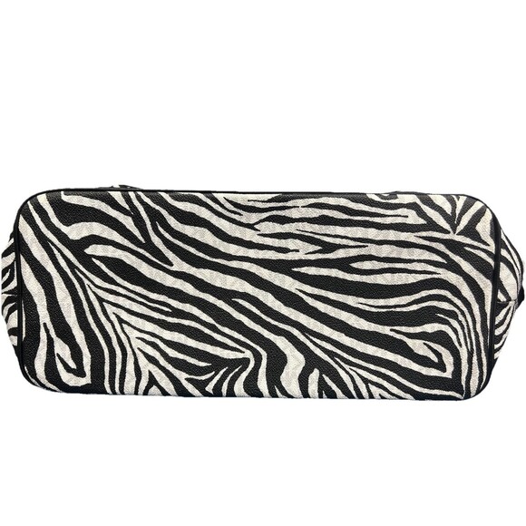 Michael Kors Zebra Signature Carter Large Open Tote bag #30T1SZPT3I - Picture 10 of 16